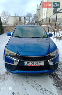 Позашляховик / Кросовер Mitsubishi Outlander Sport 2018 в Тернополі