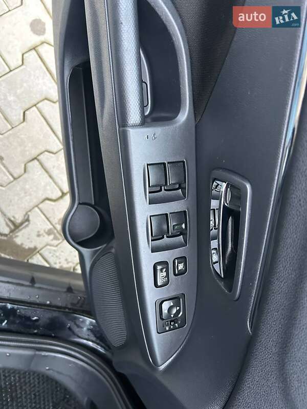 Позашляховик / Кросовер Mitsubishi Outlander Sport 2022 в Івано-Франківську