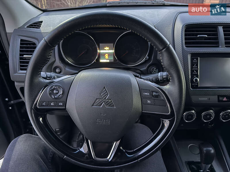 Позашляховик / Кросовер Mitsubishi Outlander Sport 2018 в Києві