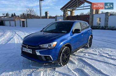 Позашляховик / Кросовер Mitsubishi Outlander Sport 2018 в Вінниці