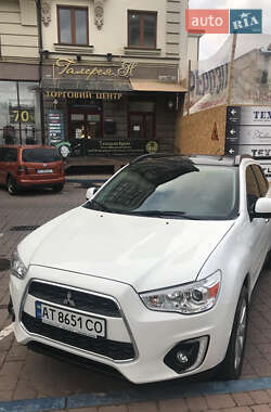 Позашляховик / Кросовер Mitsubishi Outlander Sport 2015 в Івано-Франківську
