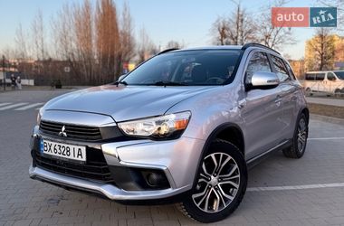 Позашляховик / Кросовер Mitsubishi Outlander Sport 2016 в Хмельницькому