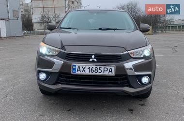 Внедорожник / Кроссовер Mitsubishi Outlander Sport 2018 в Харькове