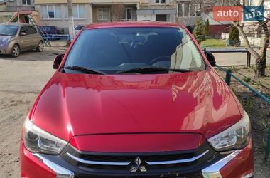 Позашляховик / Кросовер Mitsubishi Outlander Sport 2018 в Обухові
