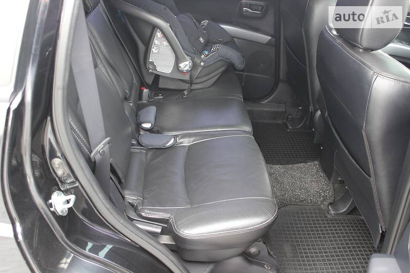 Внедорожник / Кроссовер Mitsubishi Outlander XL 2008 в Харькове