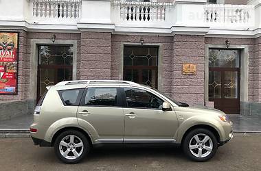 Внедорожник / Кроссовер Mitsubishi Outlander XL 2007 в Каменском