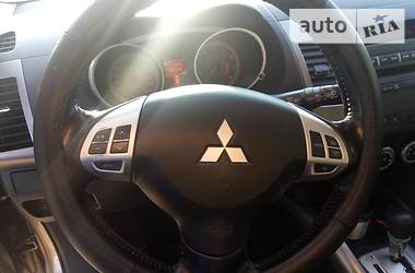 Внедорожник / Кроссовер Mitsubishi Outlander XL 2008 в Киеве