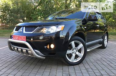 Внедорожник / Кроссовер Mitsubishi Outlander XL 2009 в Ивано-Франковске