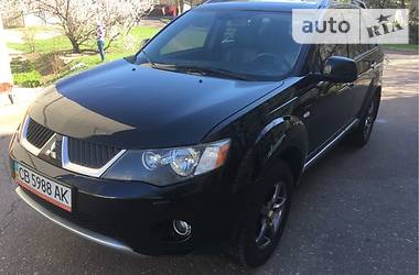 Внедорожник / Кроссовер Mitsubishi Outlander XL 2008 в Чернигове