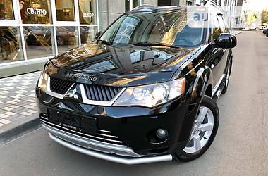 Внедорожник / Кроссовер Mitsubishi Outlander XL 2007 в Киеве