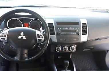 Внедорожник / Кроссовер Mitsubishi Outlander XL 2009 в Виннице