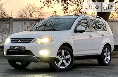 Позашляховик / Кросовер Mitsubishi Outlander XL 2008 в 
