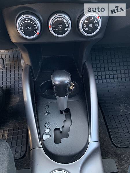 Позашляховик / Кросовер Mitsubishi Outlander XL 2007 в Дніпрі