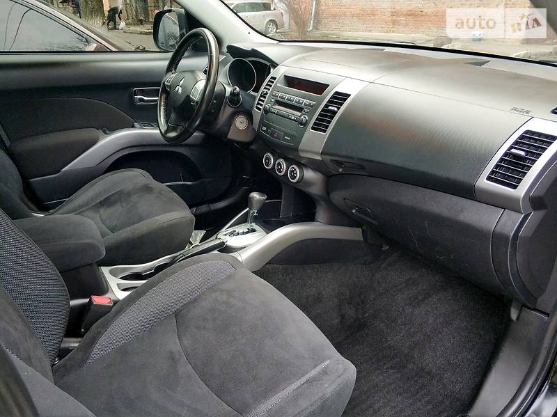 Позашляховик / Кросовер Mitsubishi Outlander XL 2008 в Вінниці фото 2 Позашляховик / Кросовер Mitsubishi Outlander XL 2008 в Вінниці