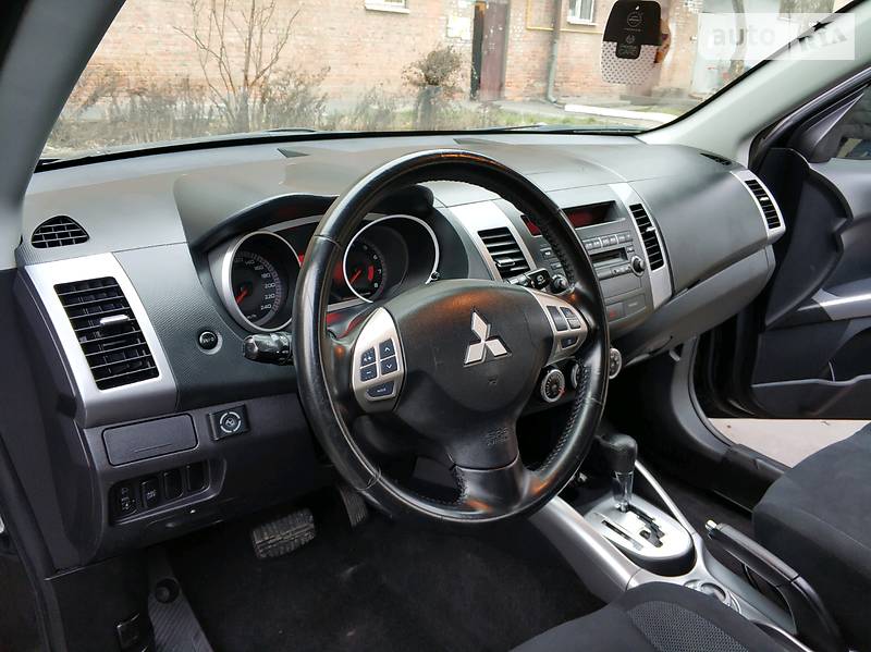 Позашляховик / Кросовер Mitsubishi Outlander XL 2008 в Вінниці фото 22 Позашляховик / Кросовер Mitsubishi Outlander XL 2008 в Вінниці