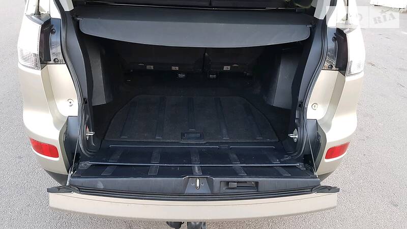 Позашляховик / Кросовер Mitsubishi Outlander XL 2007 в Миколаєві