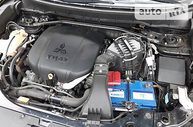 Внедорожник / Кроссовер Mitsubishi Outlander XL 2010 в 