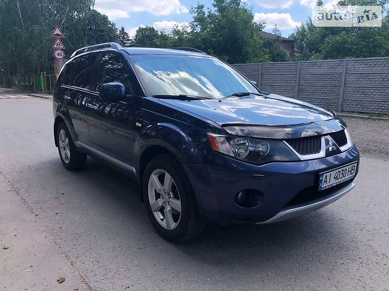 Позашляховик / Кросовер Mitsubishi Outlander XL 2007 в Боярці