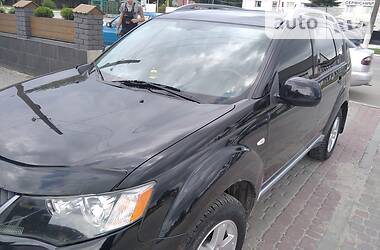 Внедорожник / Кроссовер Mitsubishi Outlander XL 2008 в Хмельницком