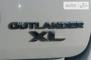 Внедорожник / Кроссовер Mitsubishi Outlander XL 2008 в Каменец-Подольском