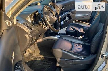 Внедорожник / Кроссовер Mitsubishi Outlander XL 2008 в 