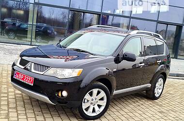 Внедорожник / Кроссовер Mitsubishi Outlander XL 2009 в Ивано-Франковске