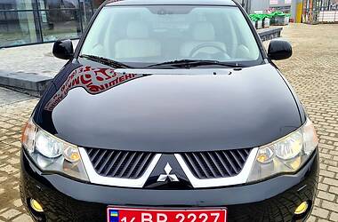 Внедорожник / Кроссовер Mitsubishi Outlander XL 2009 в Ивано-Франковске