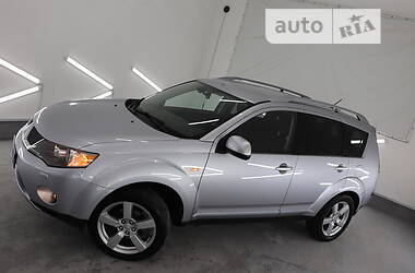 Внедорожник / Кроссовер Mitsubishi Outlander XL 2009 в Трускавце