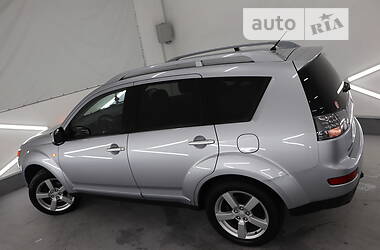 Позашляховик / Кросовер Mitsubishi Outlander XL 2009 в Трускавці