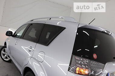 Позашляховик / Кросовер Mitsubishi Outlander XL 2009 в Трускавці