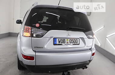 Внедорожник / Кроссовер Mitsubishi Outlander XL 2009 в Трускавце