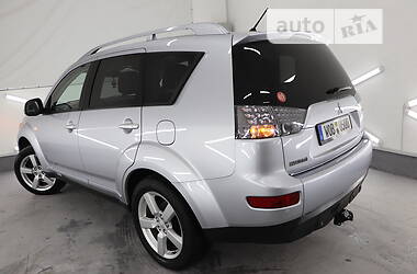 Позашляховик / Кросовер Mitsubishi Outlander XL 2009 в Трускавці