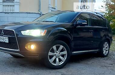 Позашляховик / Кросовер Mitsubishi Outlander XL 2010 в Вінниці