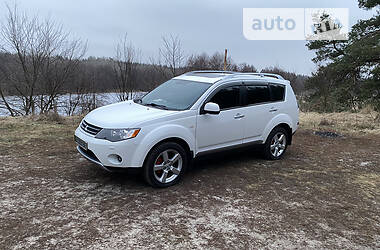 Внедорожник / Кроссовер Mitsubishi Outlander XL 2008 в Полтаве