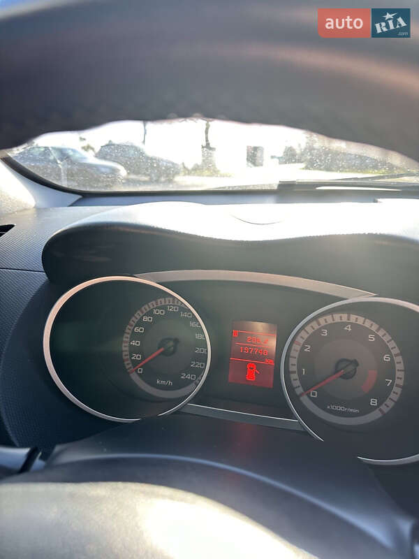 Внедорожник / Кроссовер Mitsubishi Outlander XL 2008 в Бердичеве