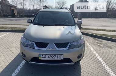 Позашляховик / Кросовер Mitsubishi Outlander XL 2008 в Шепетівці