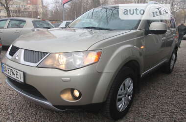 Внедорожник / Кроссовер Mitsubishi Outlander XL 2008 в Одессе