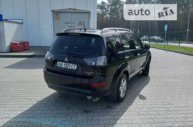 Позашляховик / Кросовер Mitsubishi Outlander XL 2007 в Києві