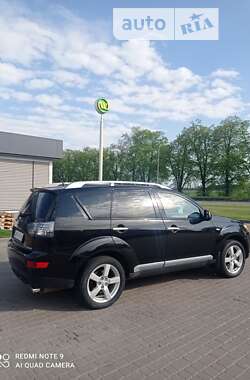 Внедорожник / Кроссовер Mitsubishi Outlander XL 2008 в Немирове