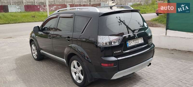 Внедорожник / Кроссовер Mitsubishi Outlander XL 2007 в Одессе
