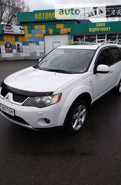 Позашляховик / Кросовер Mitsubishi Outlander XL 2008 в Херсоні