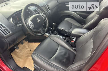 Внедорожник / Кроссовер Mitsubishi Outlander XL 2009 в Запорожье