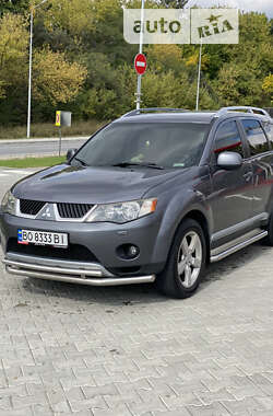 Внедорожник / Кроссовер Mitsubishi Outlander XL 2007 в Тернополе