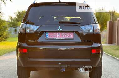 Позашляховик / Кросовер Mitsubishi Outlander XL 2008 в Радивиліві