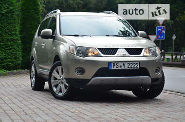 Позашляховик / Кросовер Mitsubishi Outlander XL 2009 в Трускавці