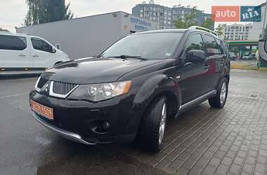 Позашляховик / Кросовер Mitsubishi Outlander XL 2009 в Луцьку