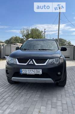 Позашляховик / Кросовер Mitsubishi Outlander XL 2007 в Києві