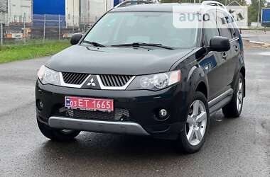 Позашляховик / Кросовер Mitsubishi Outlander XL 2009 в Ковелі