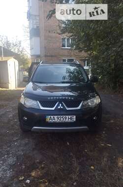 Позашляховик / Кросовер Mitsubishi Outlander XL 2008 в Конотопі