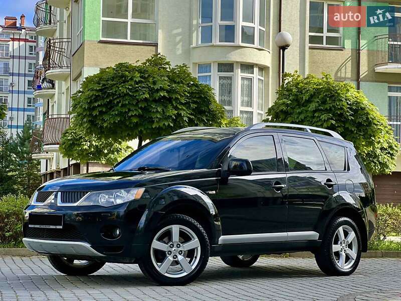 Внедорожник / Кроссовер Mitsubishi Outlander XL 2007 в Днепре